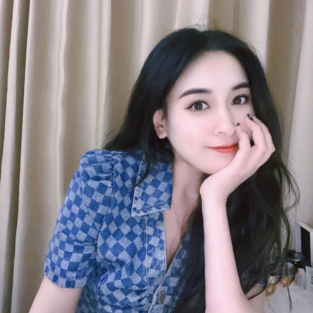 沈阳瑶瑶精品二手车