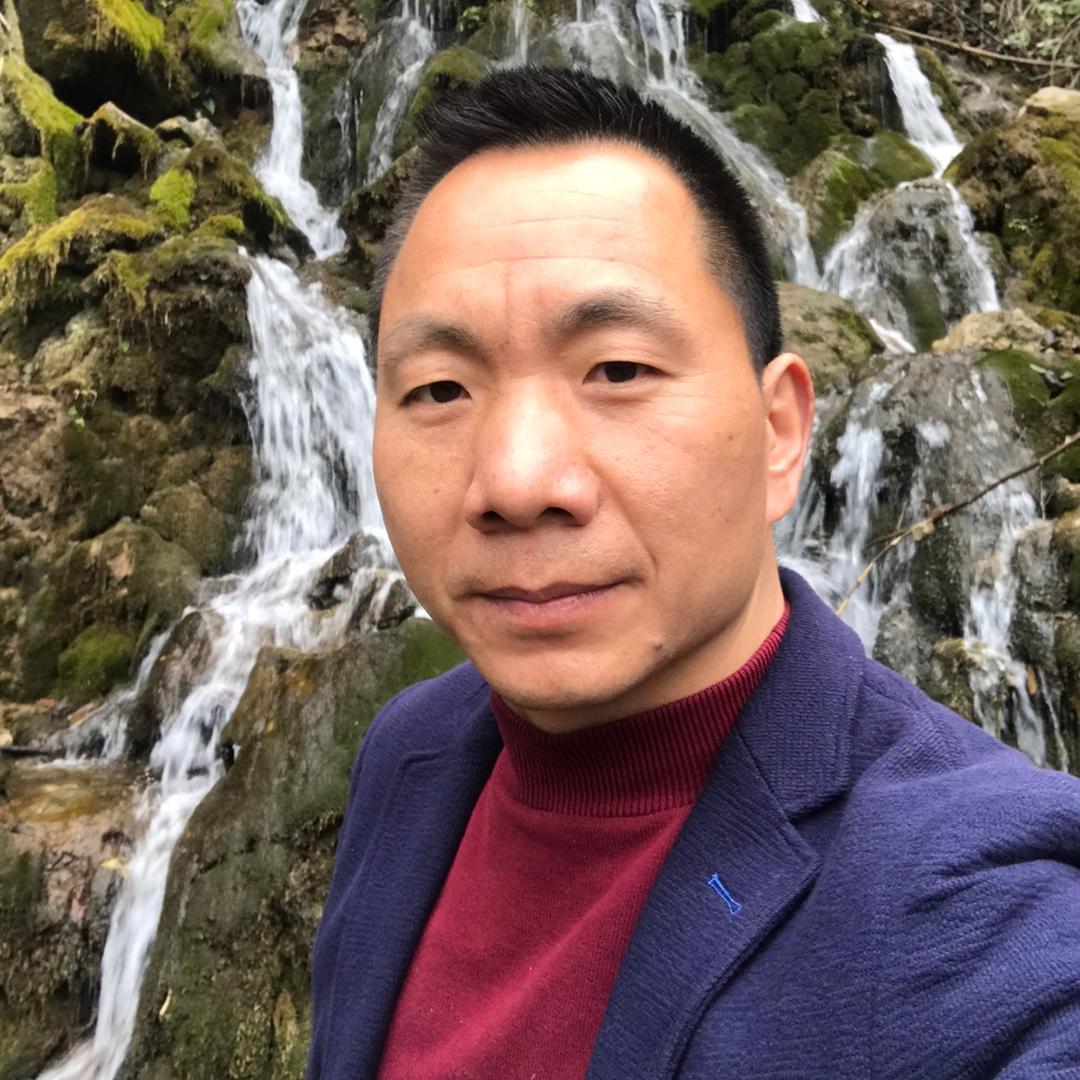 邹兴义彩墨山水画