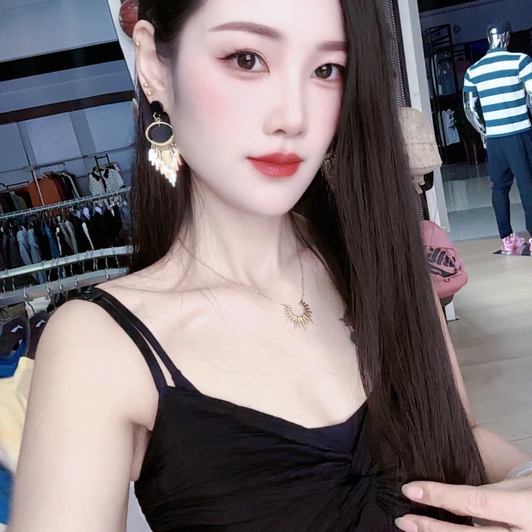 颜～👀里有李💕