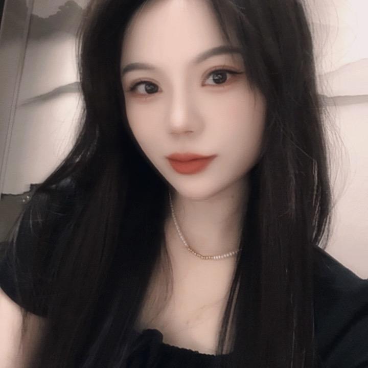 是曼曼吖🦋