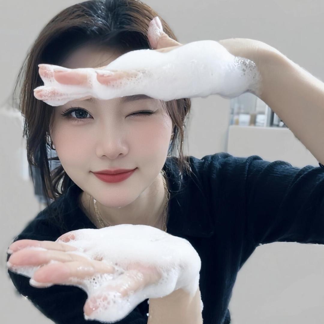 嗨，是小李吖❤️🧡💛💚💙💜