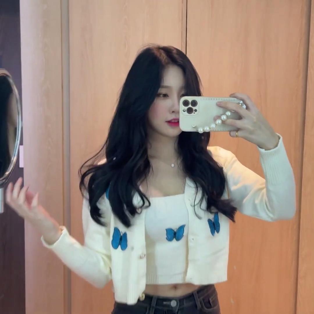 小小七