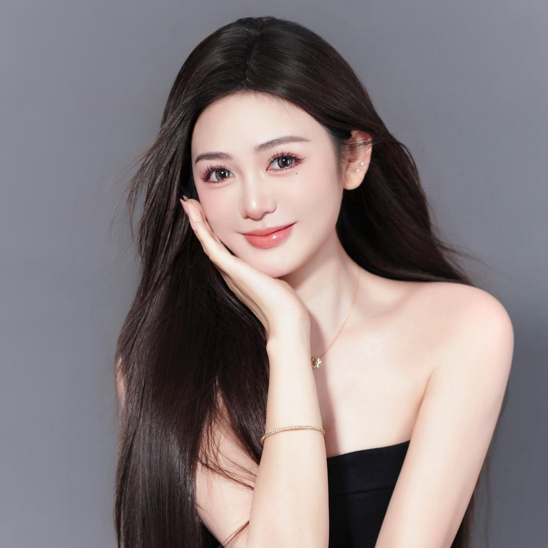 博玲是Bling