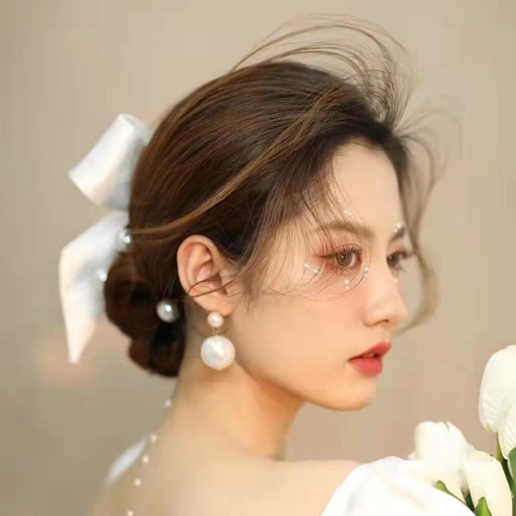 石岛维纳斯婚纱摄影 女王轻奢嫁衣馆