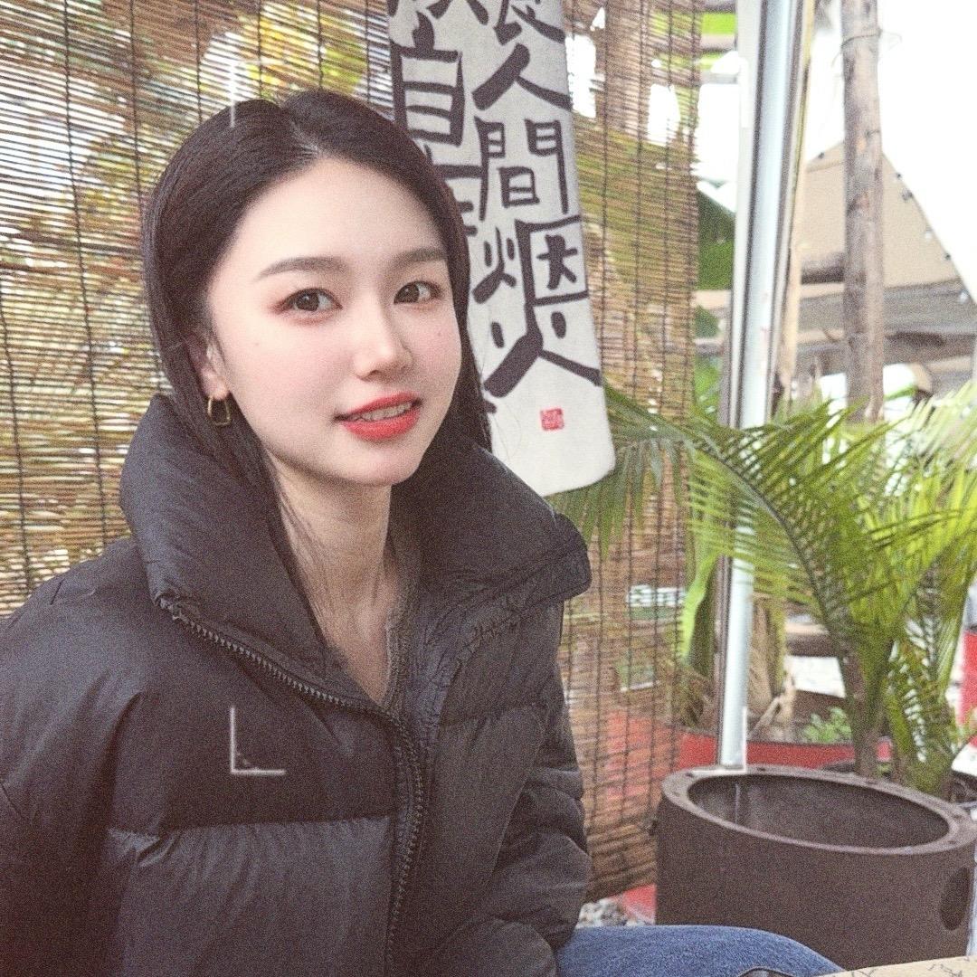 重庆金融Zizi✨