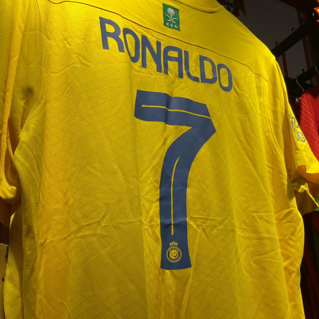 山野信使丨DYBALA