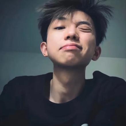 𝓐𝓼𝓱.