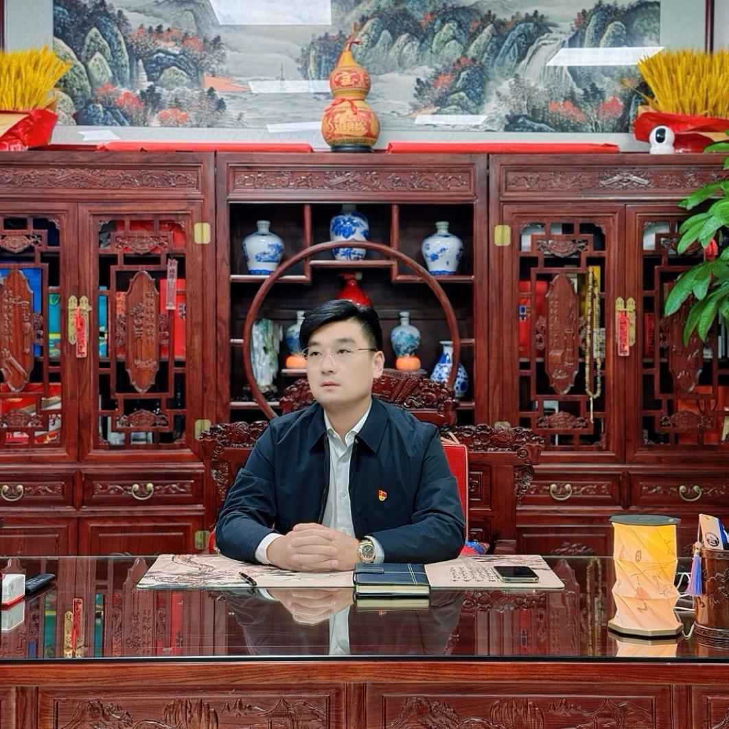 刘玖飛