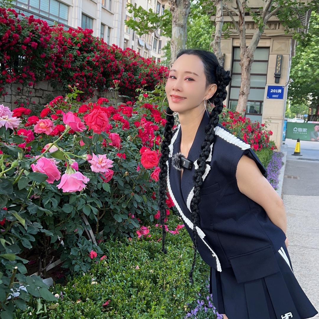 61岁的仙女姐姐元润滋养