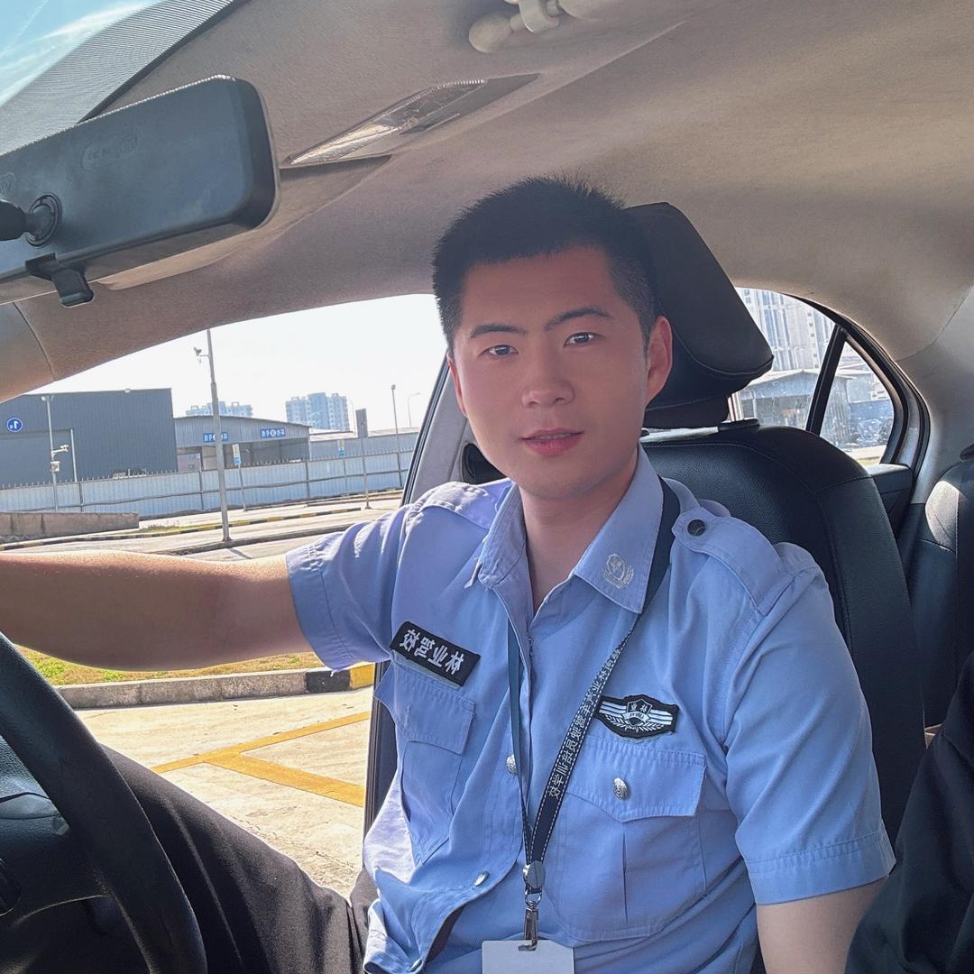 罗教练驾培