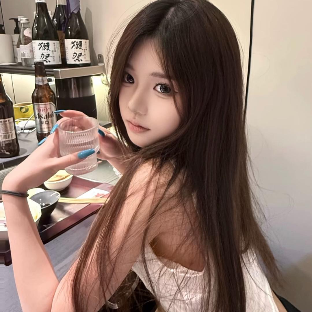 小Q/.
