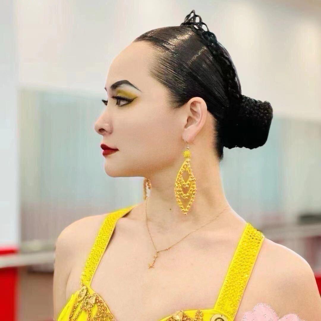 王韩曼莉💕吃瘦68斤