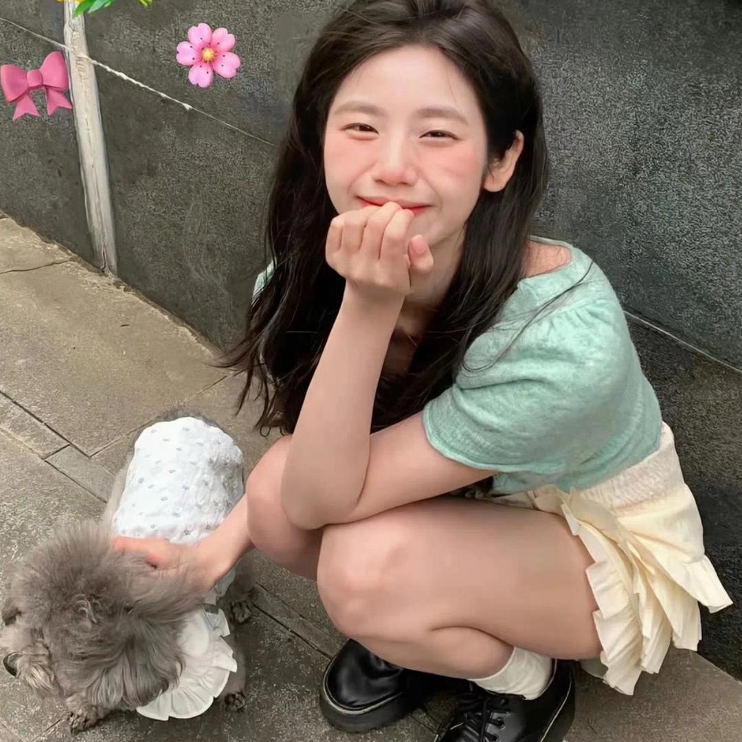 谁