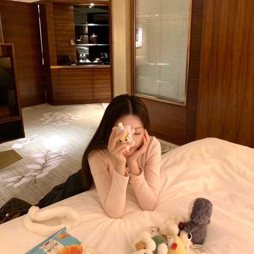 吃不饱^