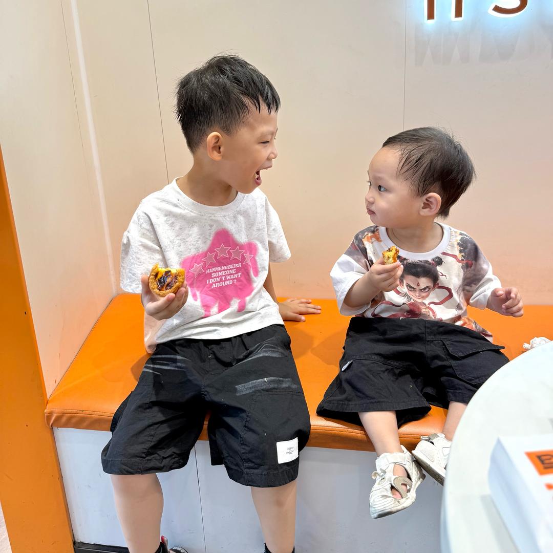 娜娜家的海尔兄弟