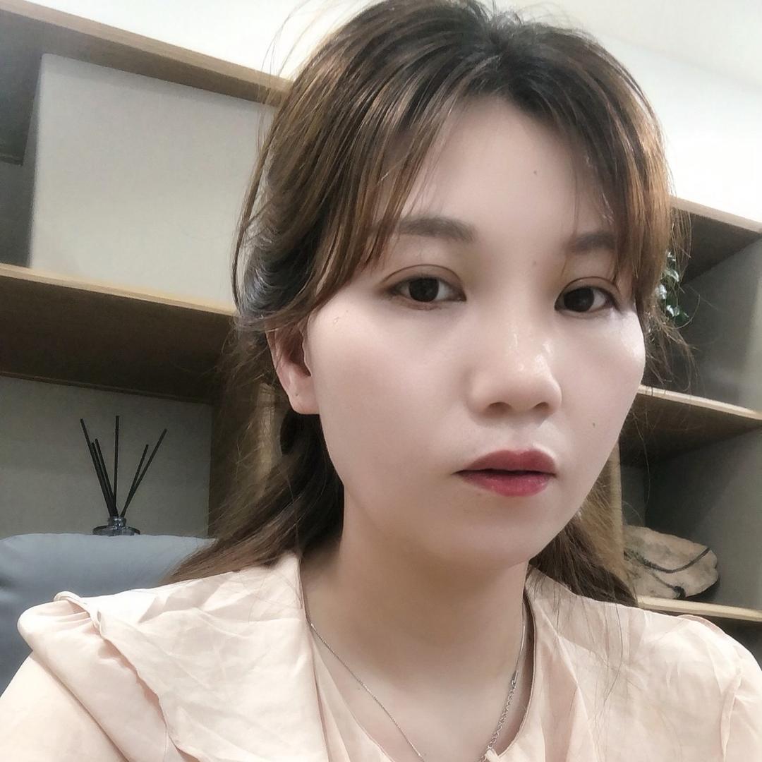 afy服饰小尹