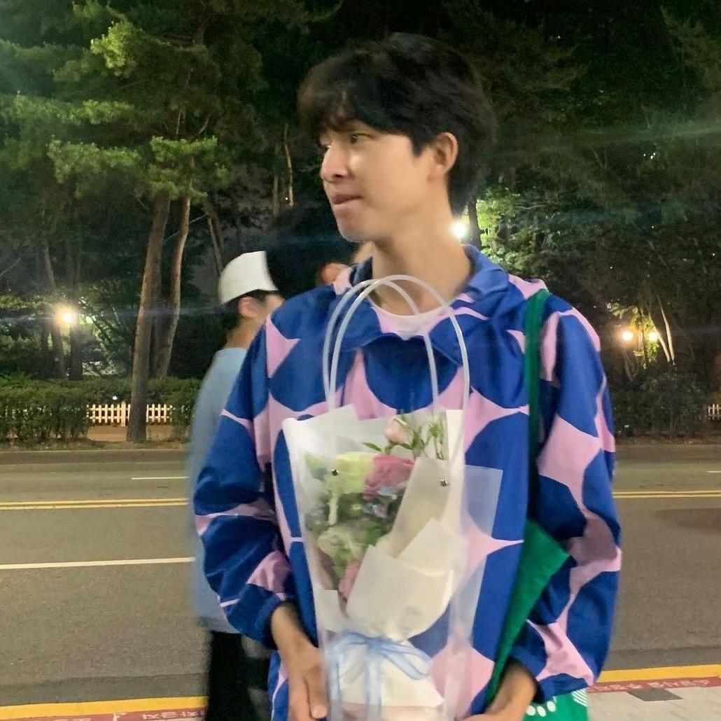 Kyung-🐰
