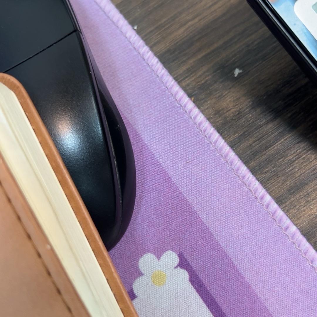 蓝天白云。