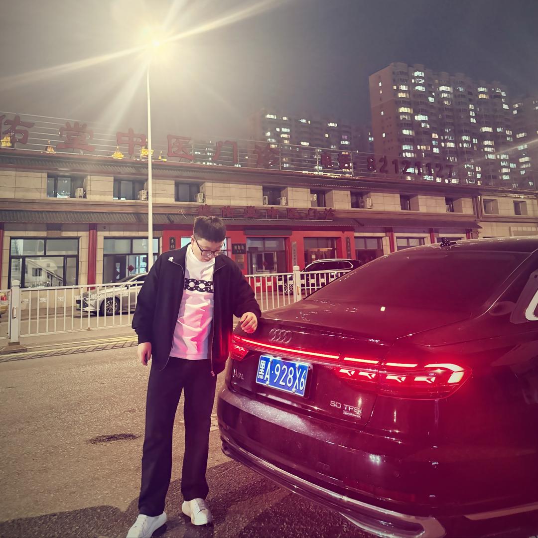 哈尔滨鑫鑫淼汽车租赁