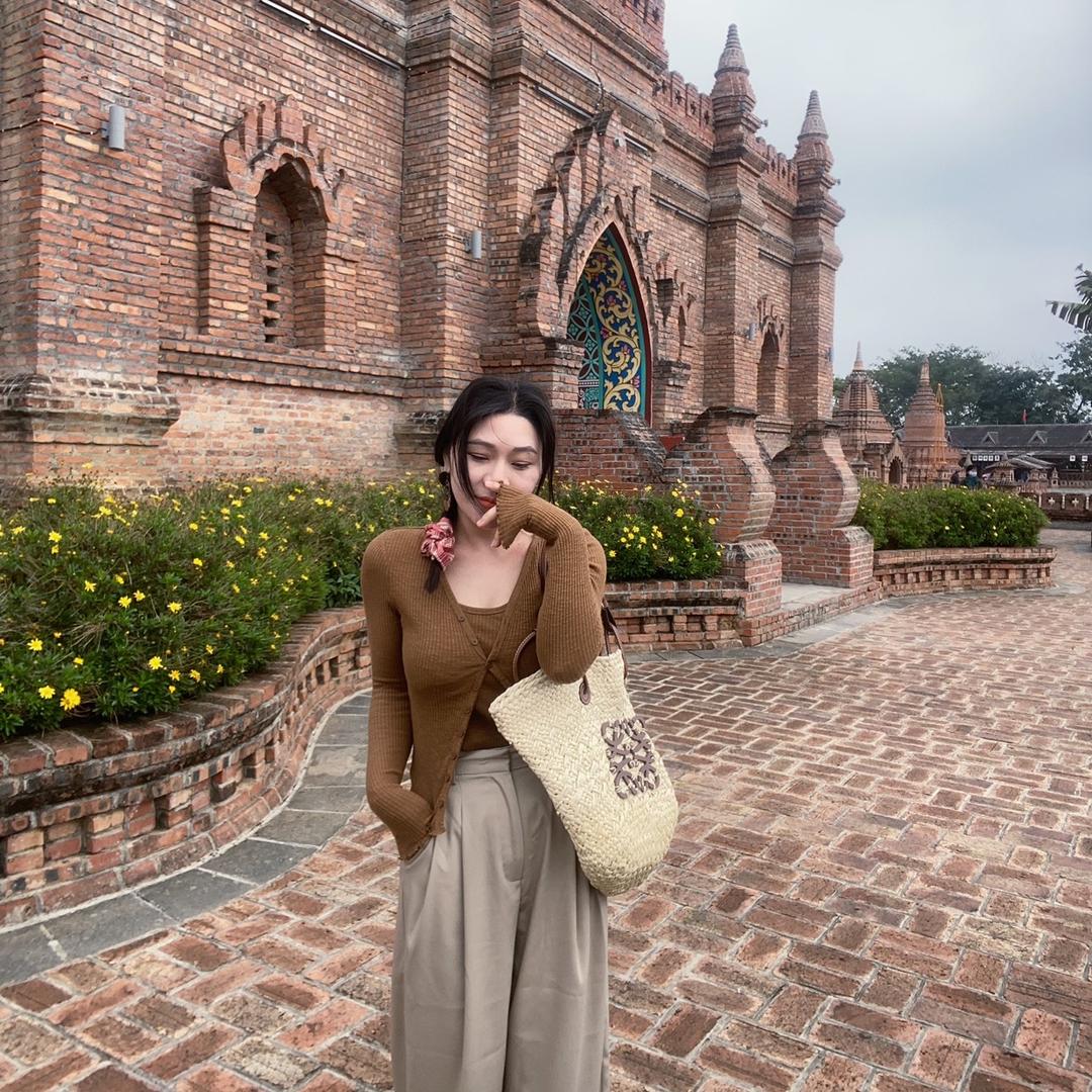 遇 .见<欧韩实体搭配女装>