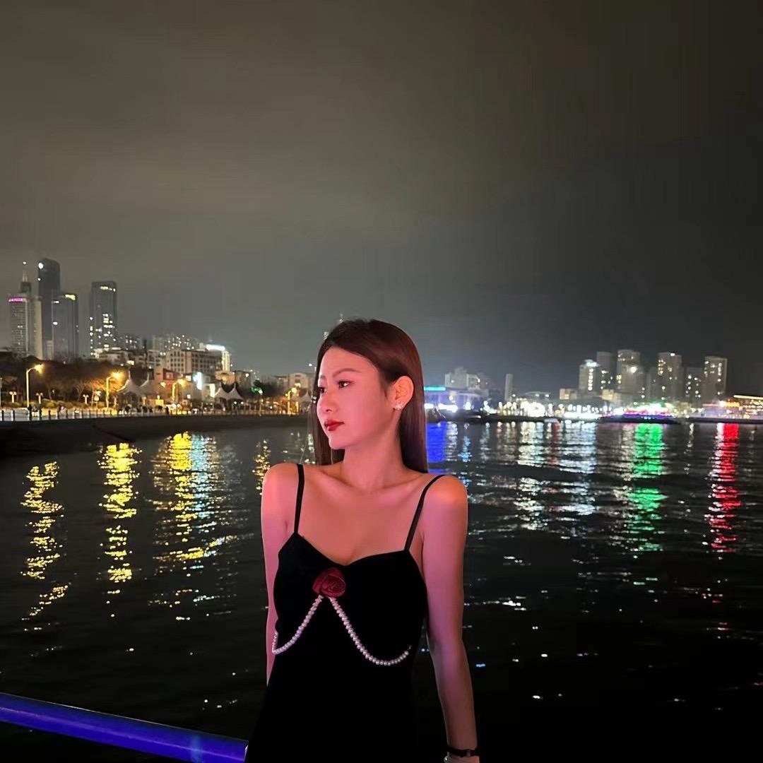 才不是美女.