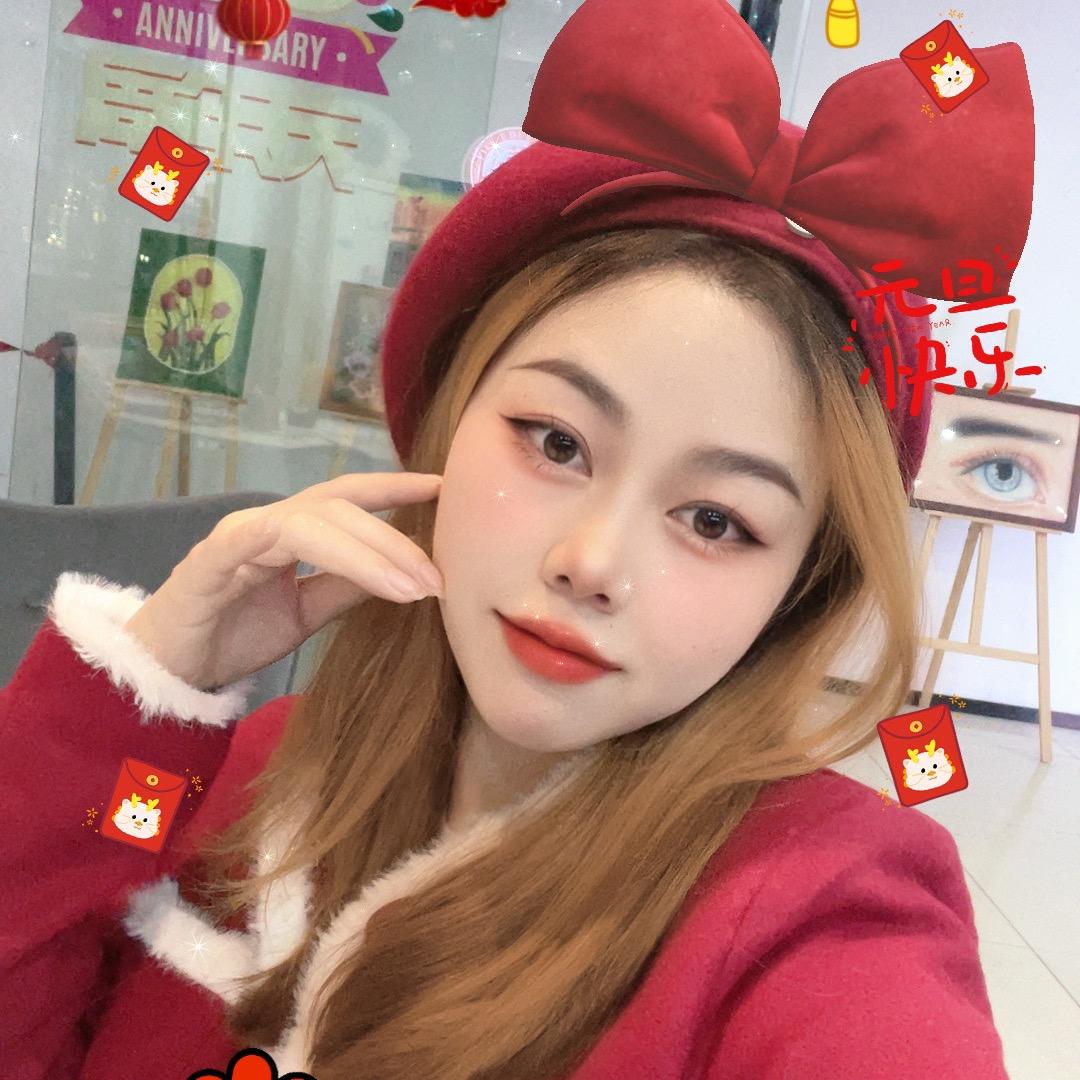 广州自由化妆师小熊🐻
