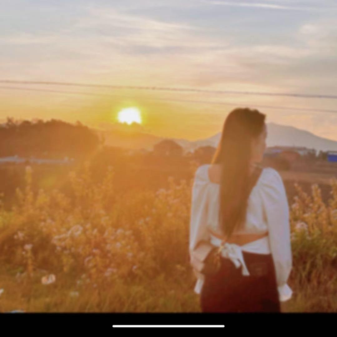 怡莹莹莹.