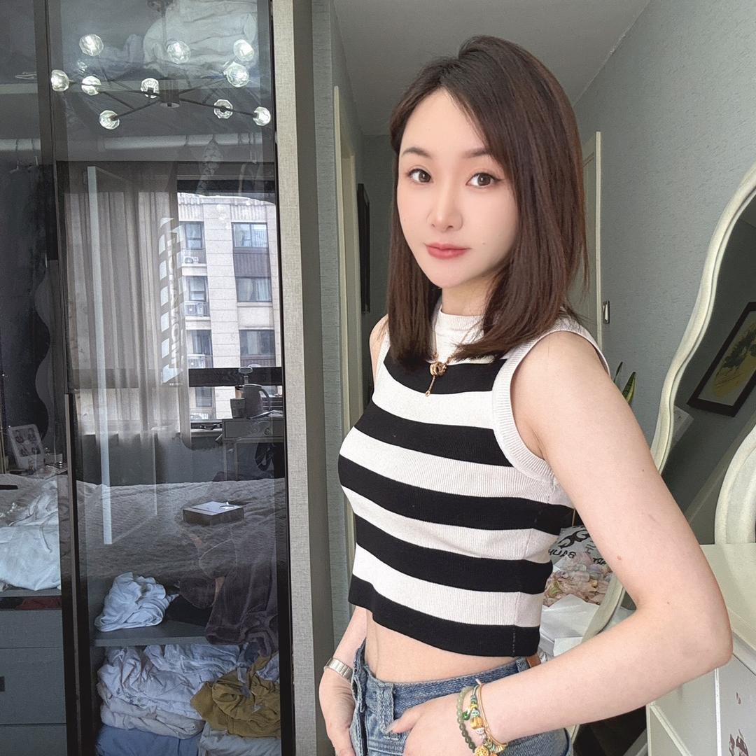 觅轻集总部静静
