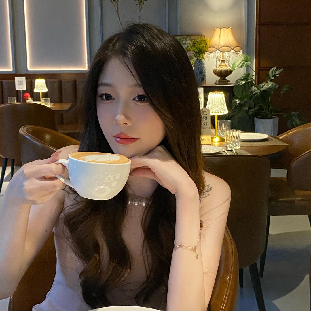 小露聊车（全国低首付）