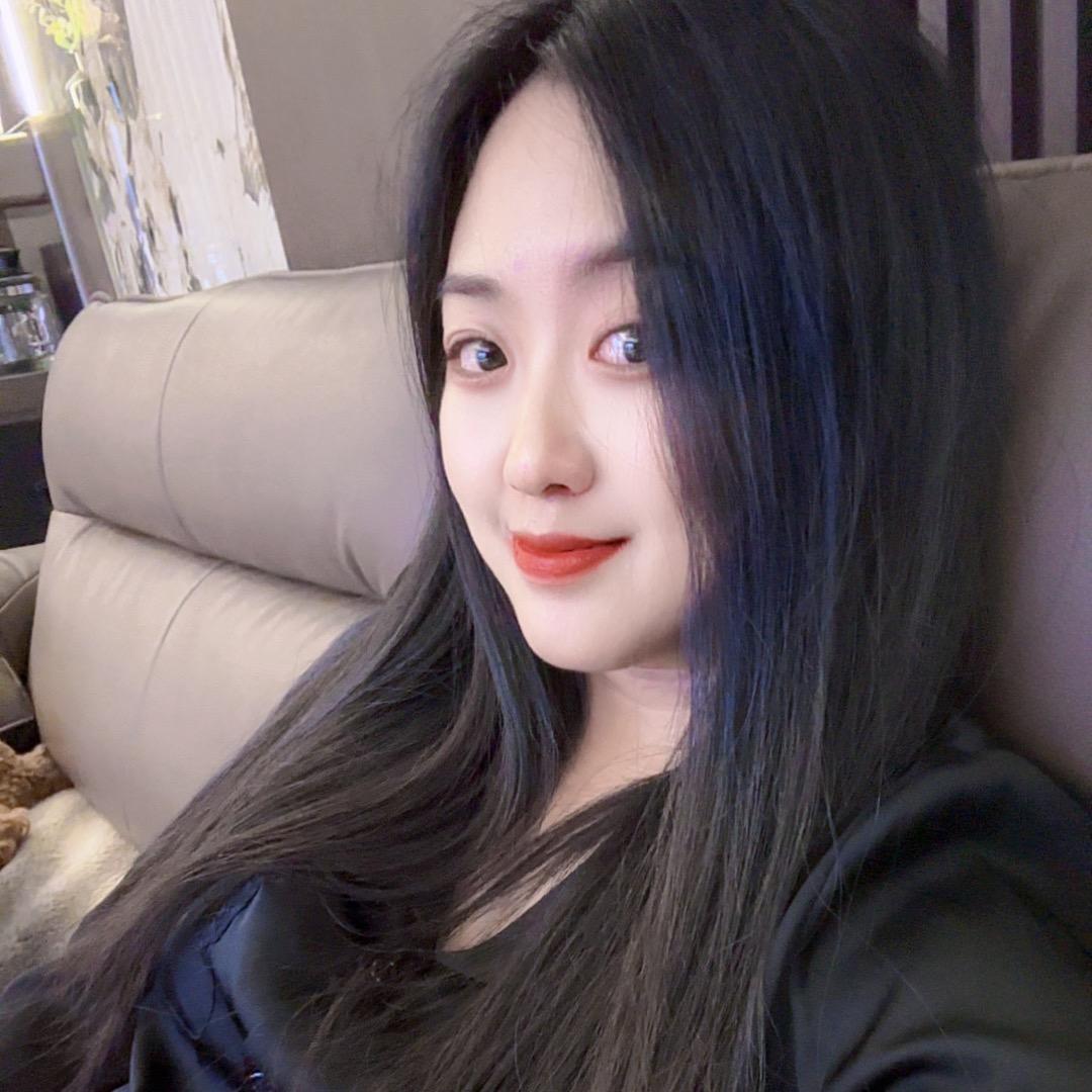 ☁️云朵依依💫