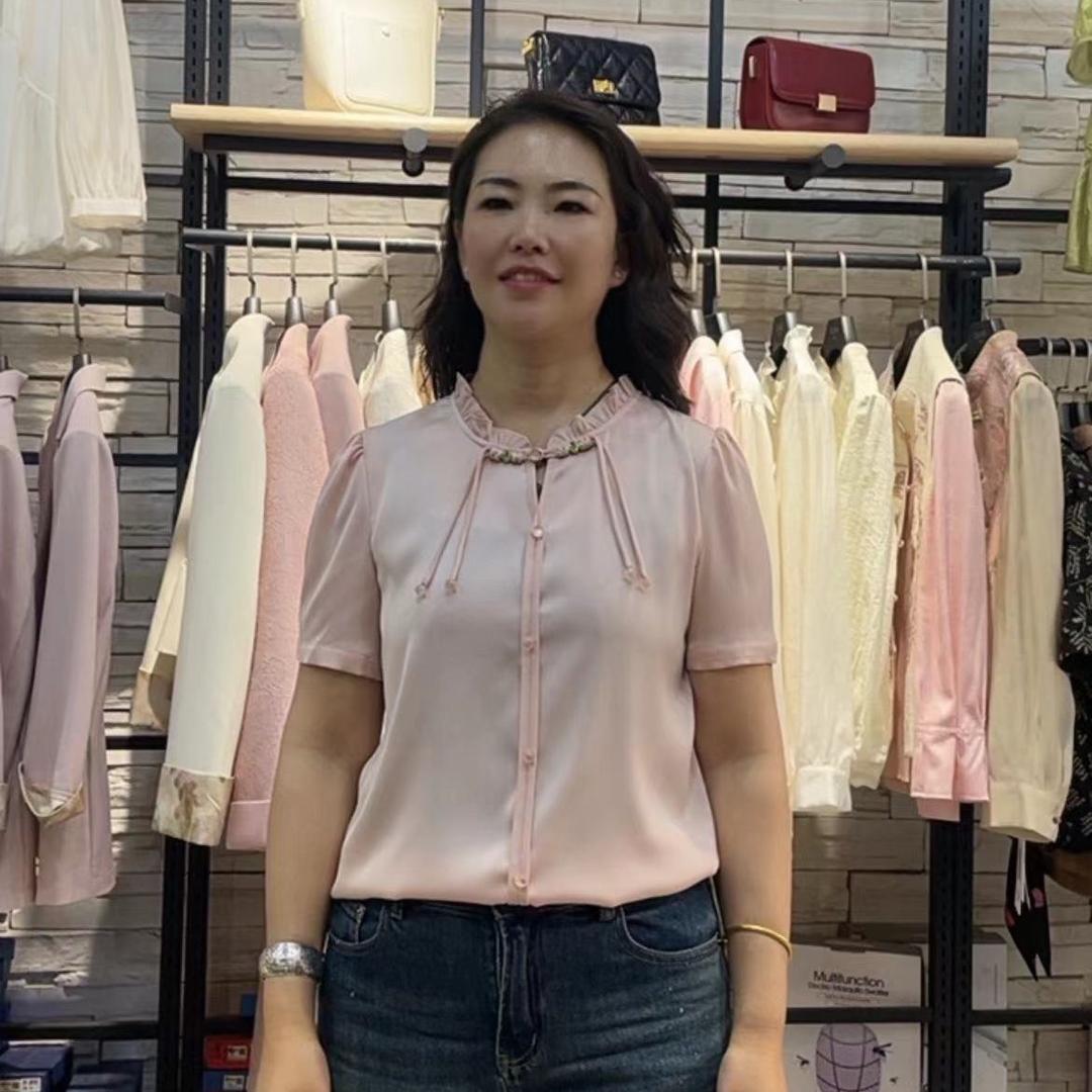墟沟女装陶丽