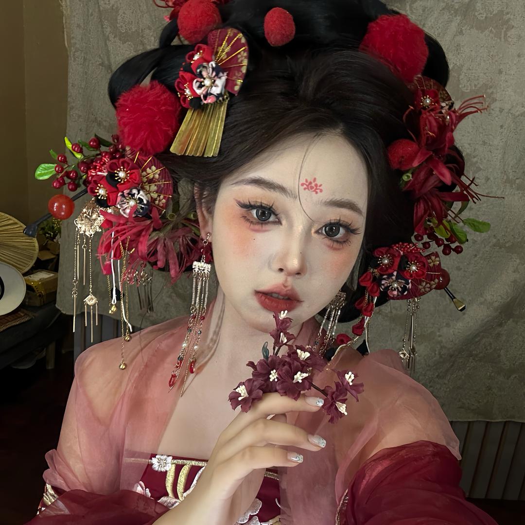 圆脸小璐（汉服版）