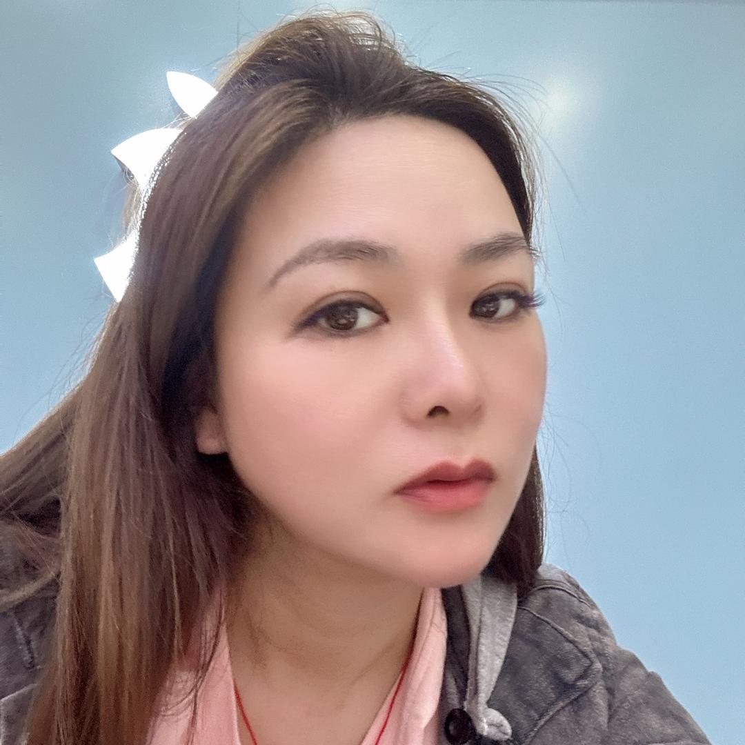 慕颜皮肤管理-梦岚