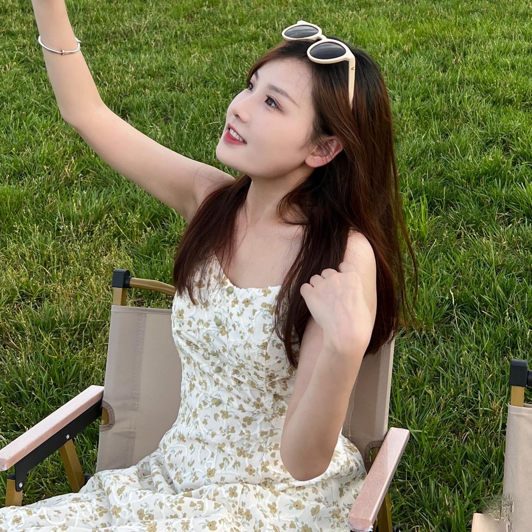 小妮在！