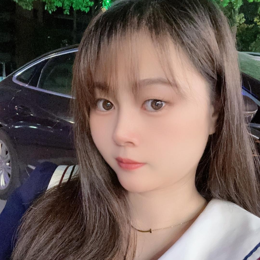 笑给风听︶