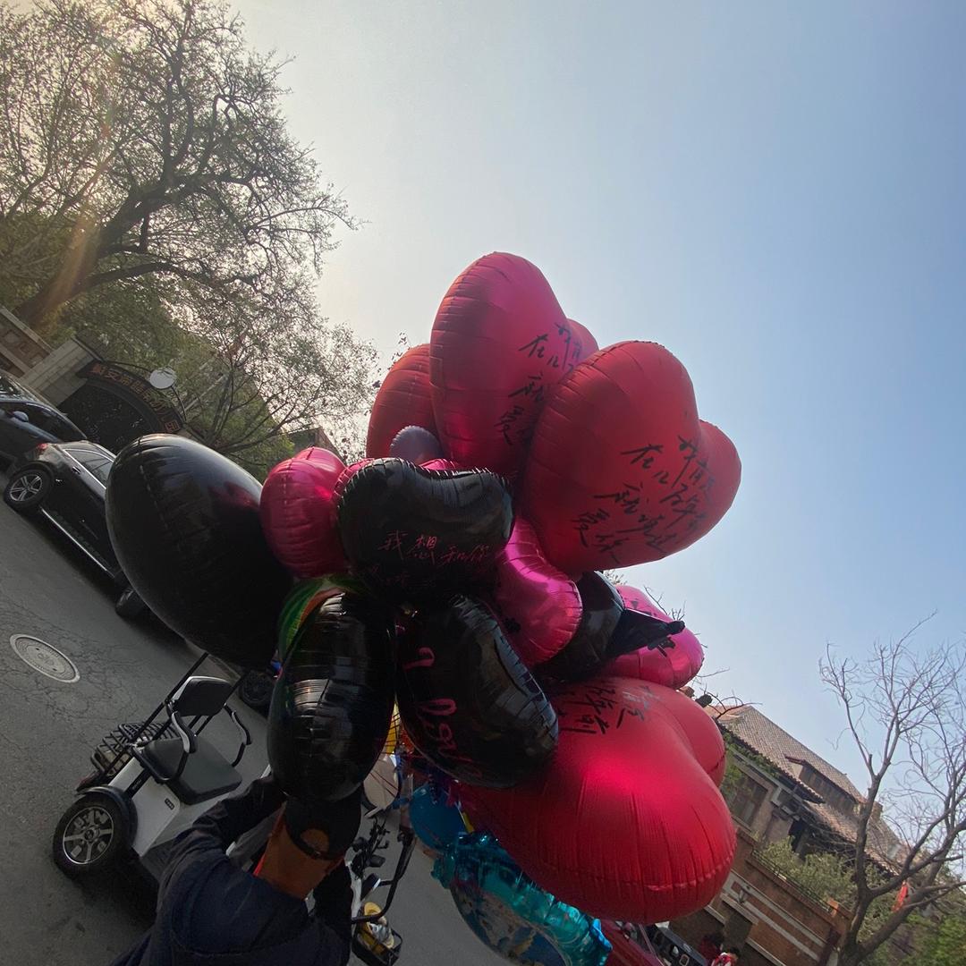 西西妈👨‍👩‍👧‍👦