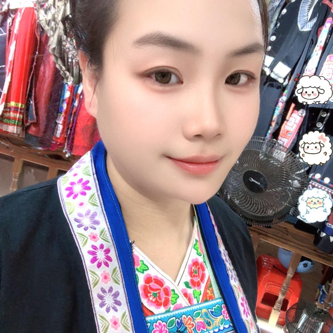 榕江化妆师美美