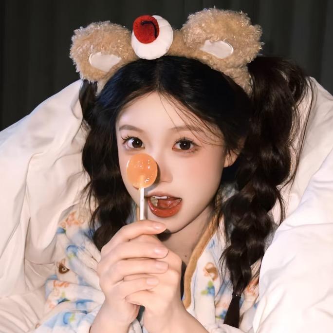 小小鹿奈奈₊⁺