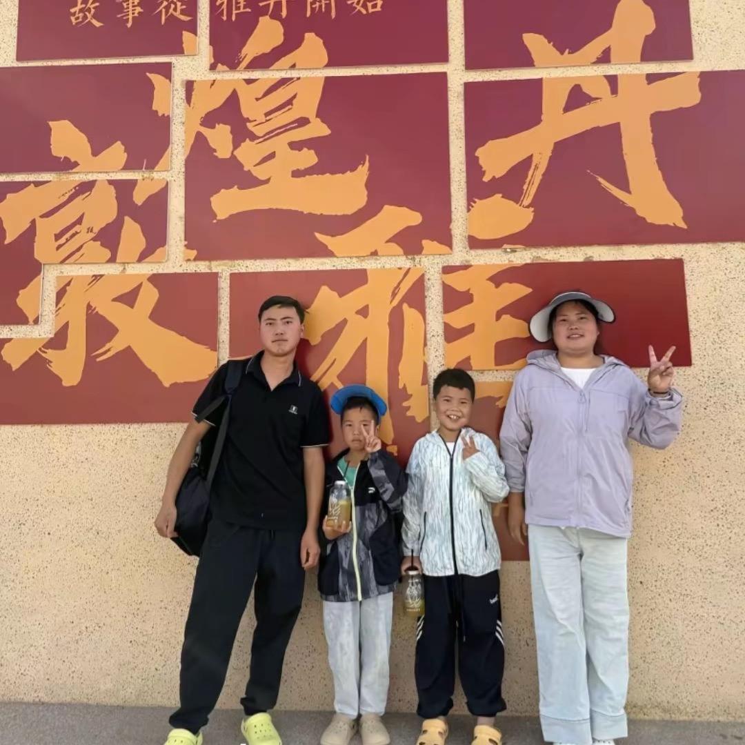 杨妈家的老保姆