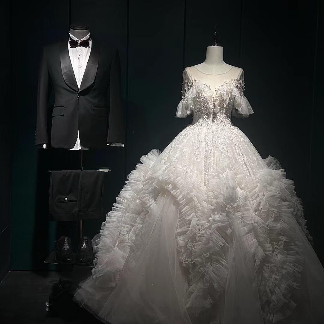 1 ￴ ￴ ￴ ￴￴￴