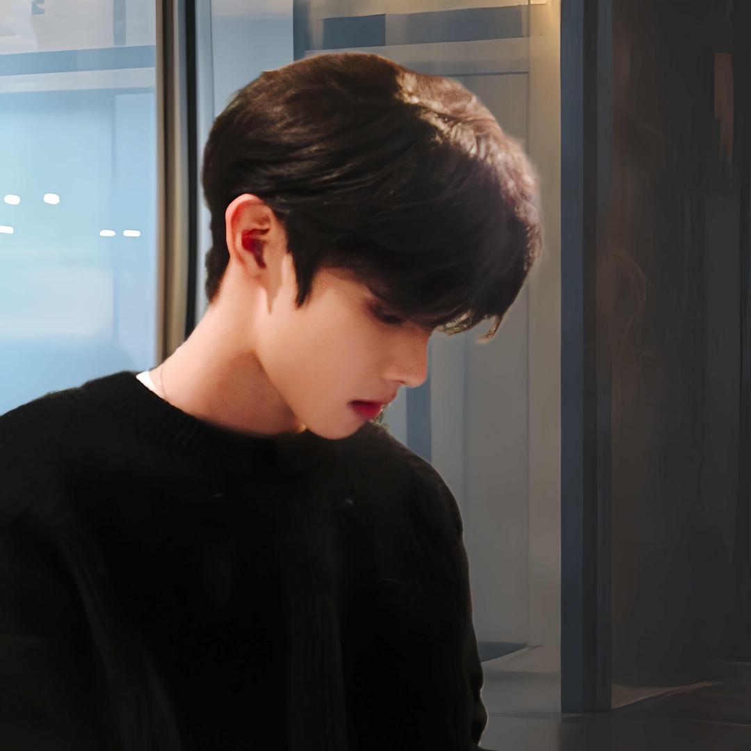 新人主播绿色代做3×3