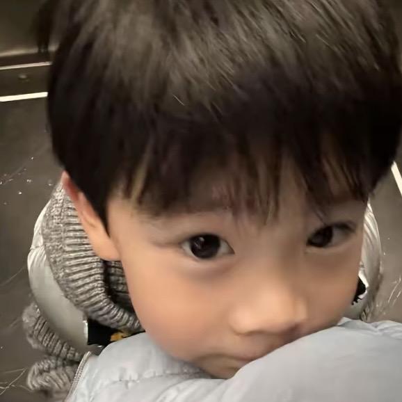 爱吃蛋挞