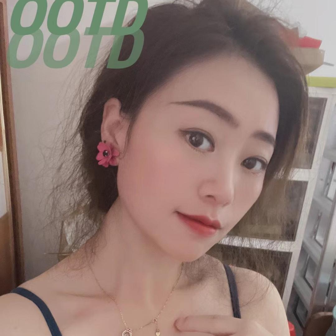 ♥(｡小￫v￩鱼｡)♥