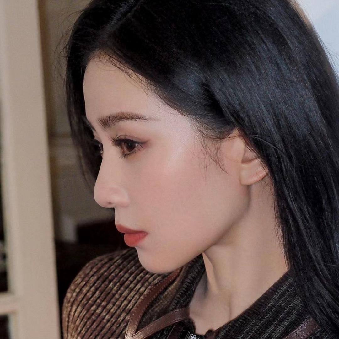 🧝🏻‍♀️