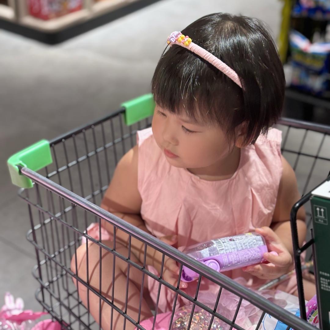 乐悠悠的童年衣柜