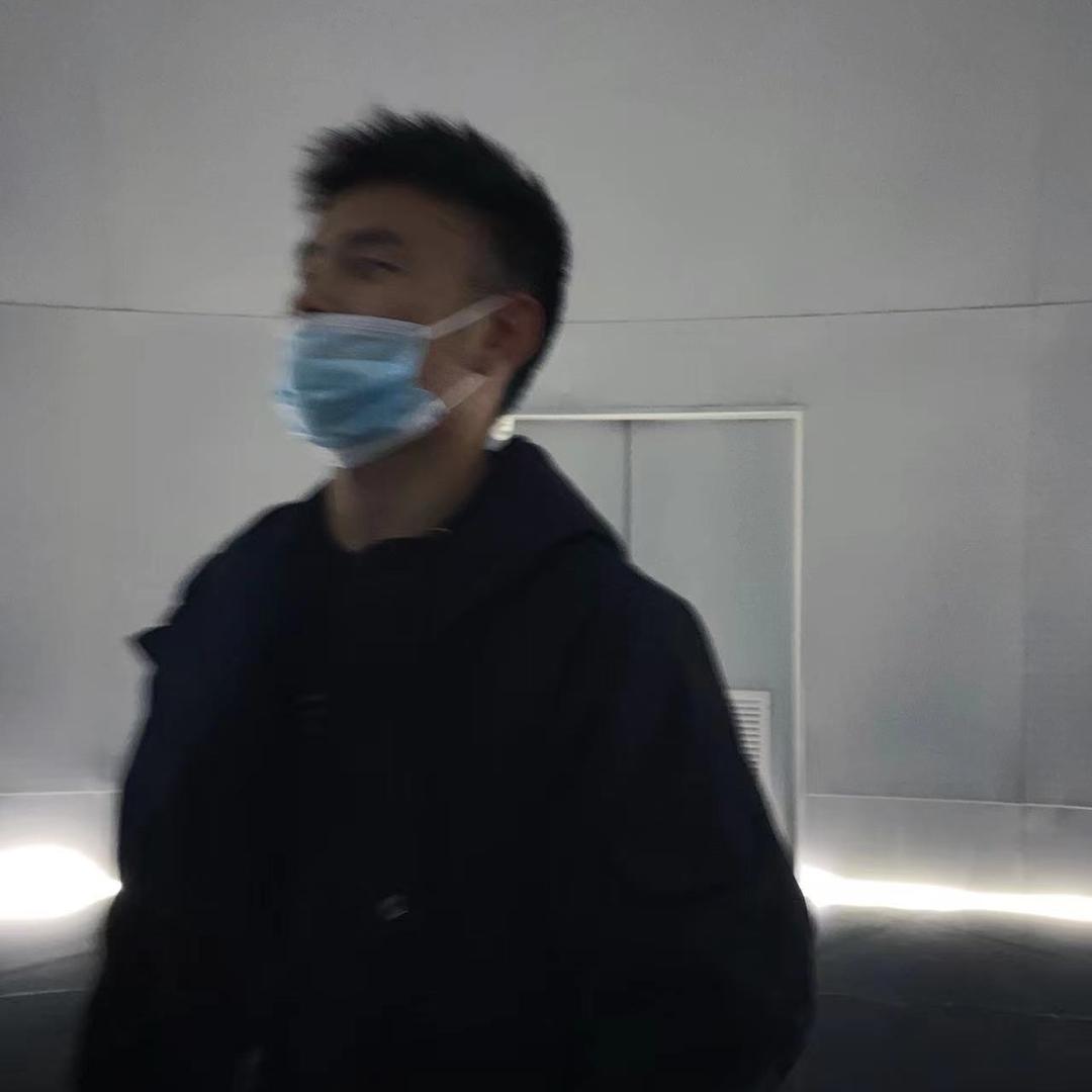 。空白