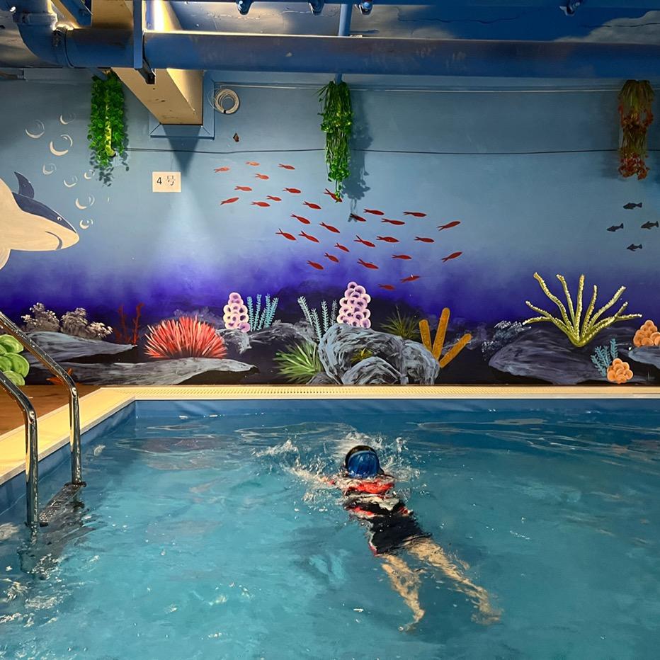 顺乐童稚游泳俱乐部