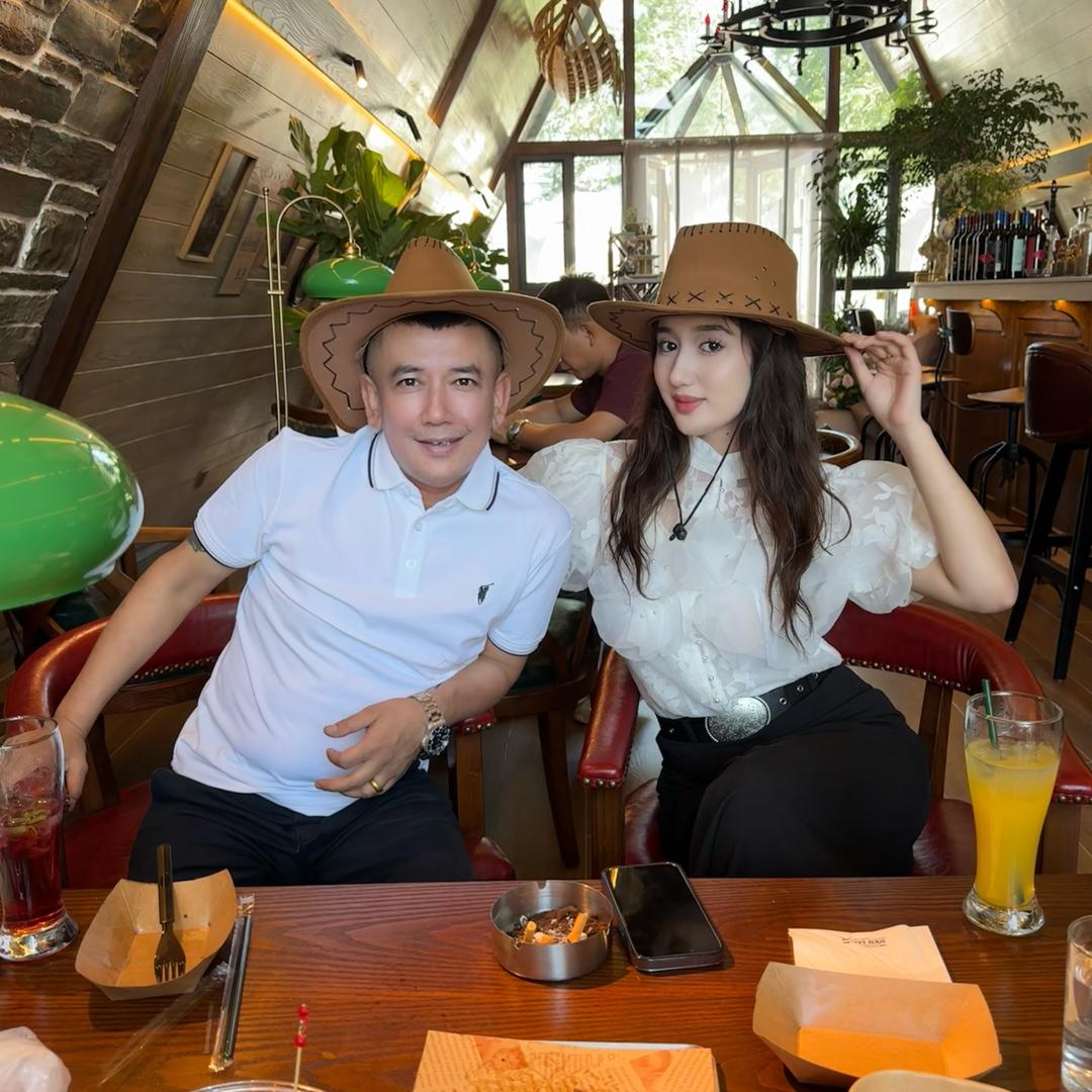 70后大叔的00后小尾巴🥰