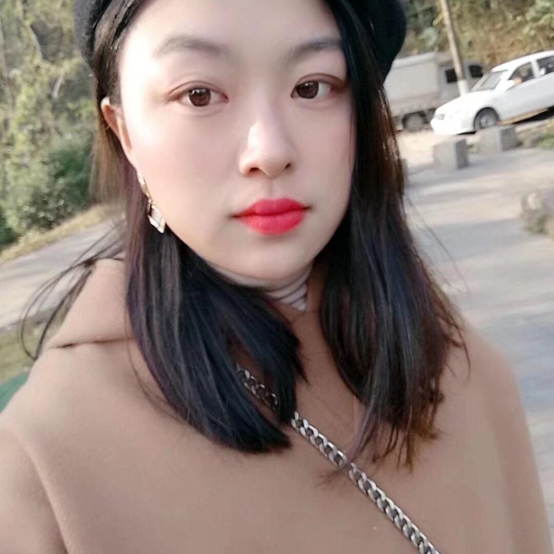 做琉璃瓦屋顶的星星