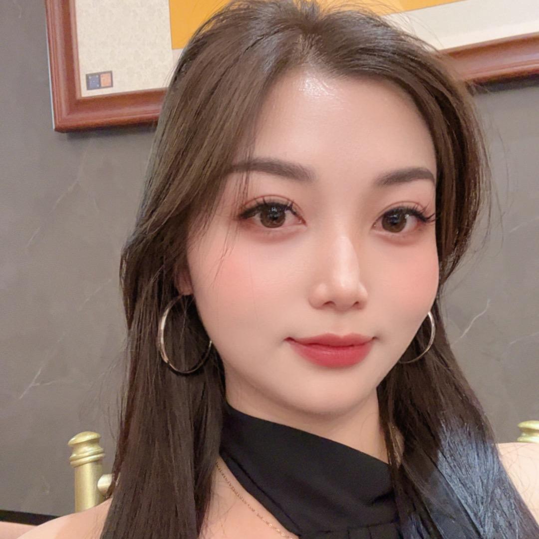小          洁